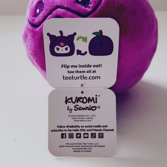 TeeTurtle Hello Kitty And Friends Reversible Kuromi Plum - Picture 9 of 9